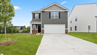 1252 Golf  Roebuck, SC 29376