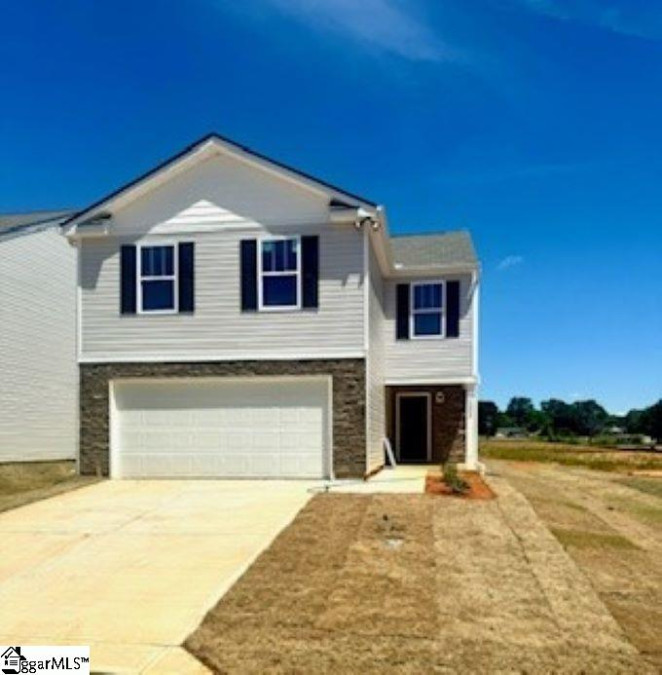 1233 Golf  Roebuck, SC 29376