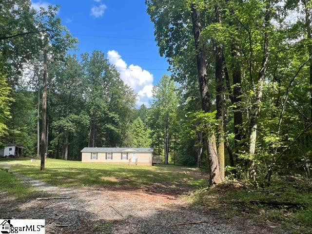 180 Dry Lake Cleveland, SC 29635