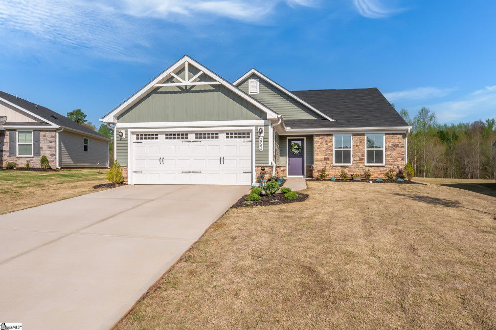 2306 Caffry  Boiling Springs, SC 29316