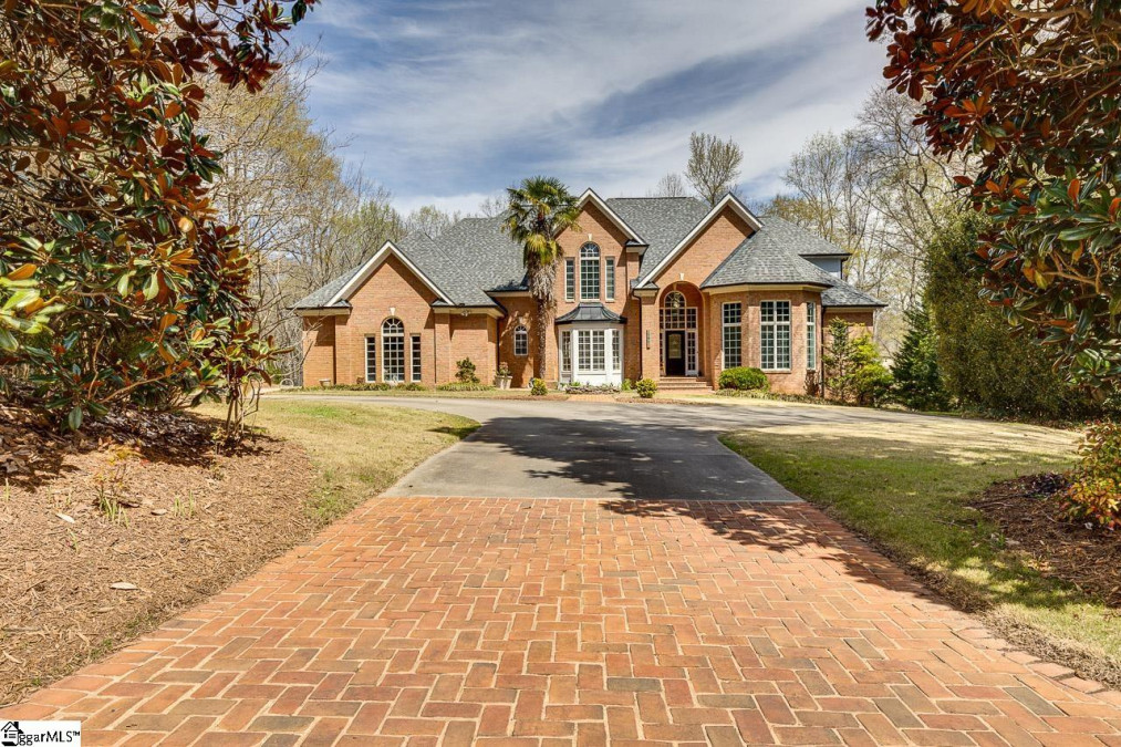 121 Pentland  Greer, SC 29651