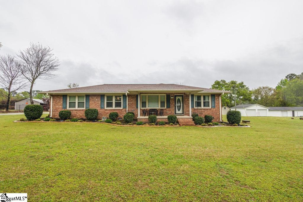 105 Dacus  Williamston, SC 29697