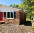 2207 Lee E Taylors, SC 29687-3061