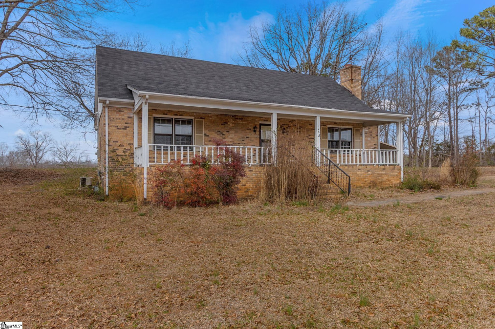 142 Toney  Union, SC 29379