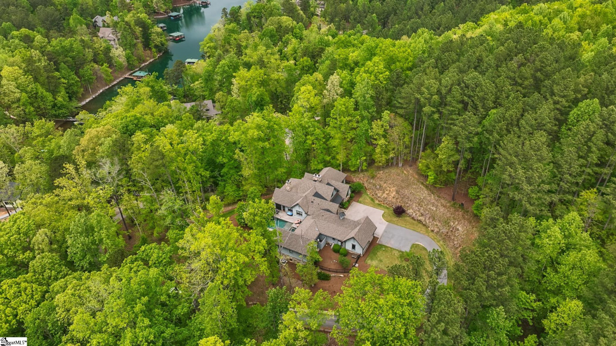 133 Big Creek Six Mile, SC 29682