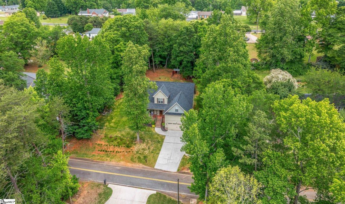 403 Palmetto  Greer, SC 29651-5921