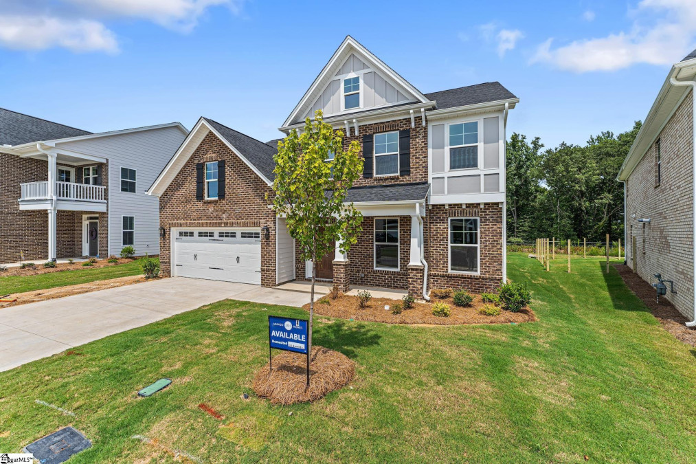 110 Giannelli  Greenville, SC 29615