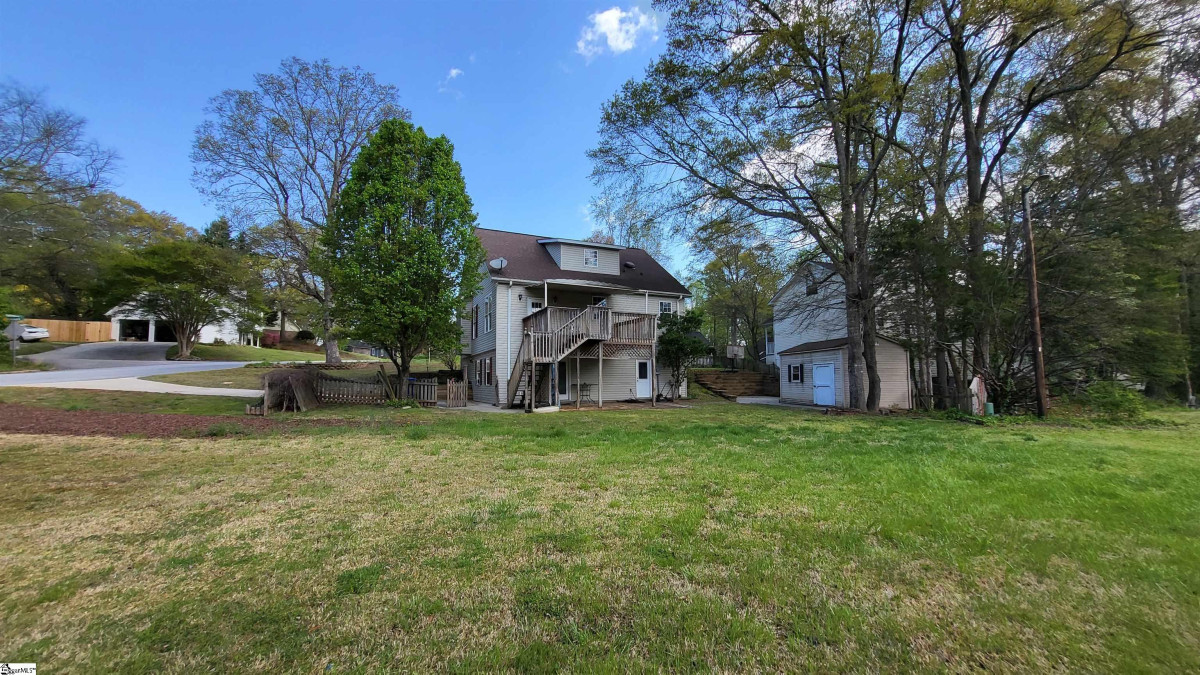 2 Bluffton  Taylors, SC 29687