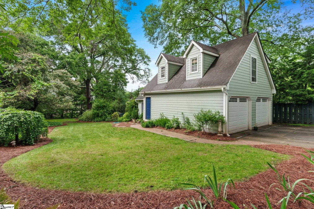 35 Tallulah E Greenville, SC 29605