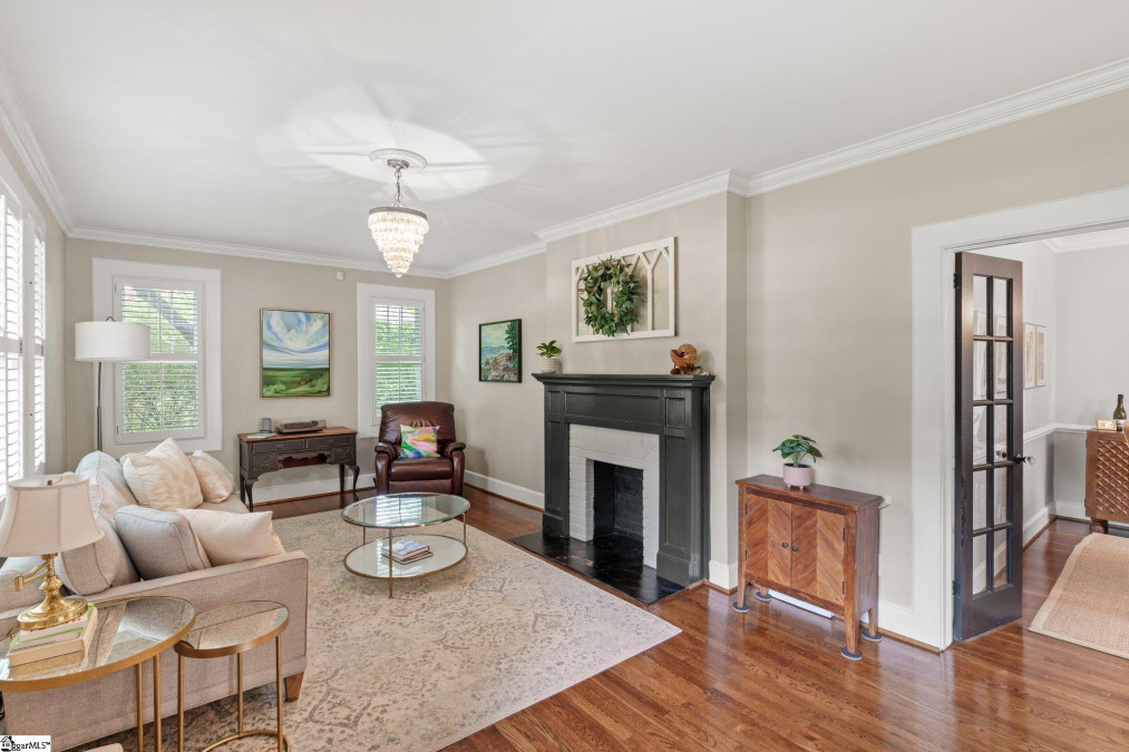 35 Tallulah E Greenville, SC 29605