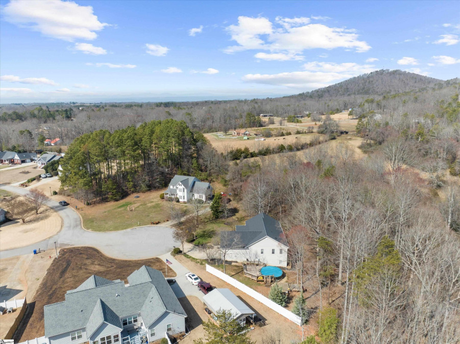 229 Breckenridge  Six Mile, SC 29682