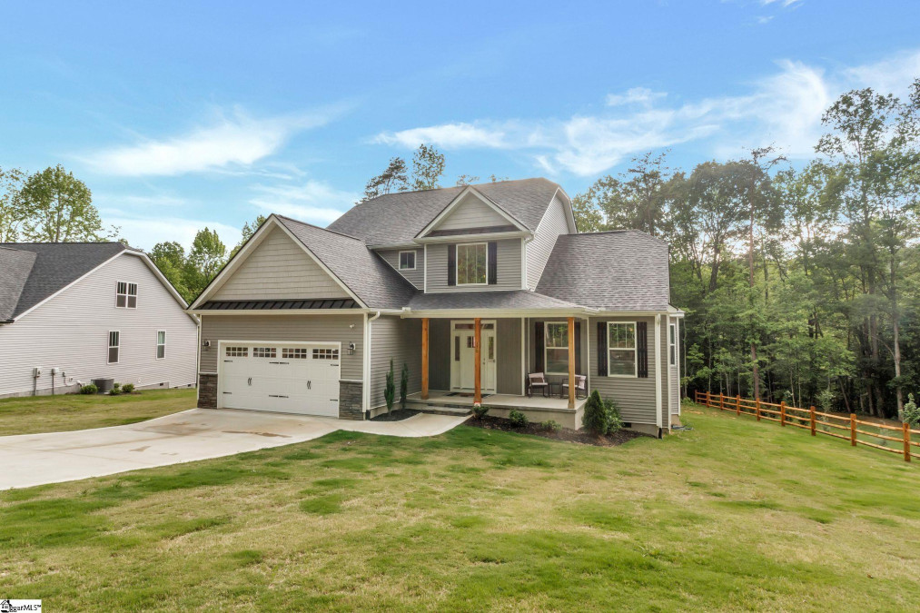 170 Bramlett  Taylors, SC 29687