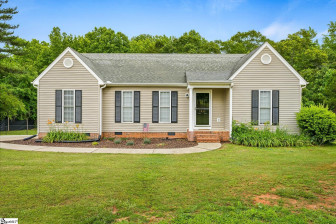 1013 Farmer  Starr, SC 29684