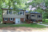 196 Lake E Laurens, SC 29360