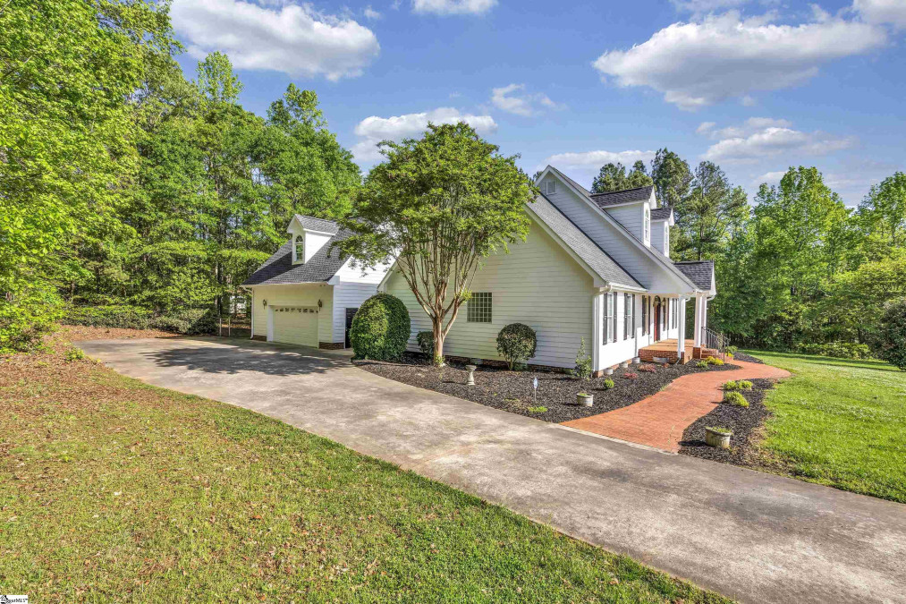 315 Mcdonald Farm Chesnee, SC 29323