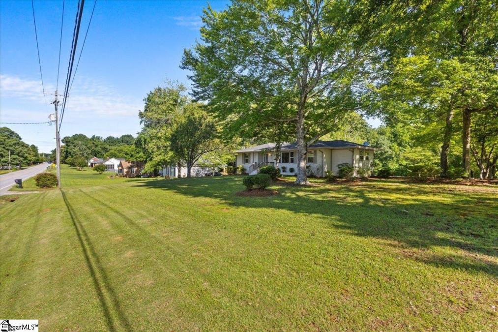 167 Tigerville  Travelers Rest, SC 29690