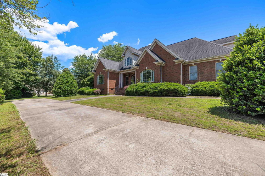 9 Bayboro  Simpsonville, SC 29680