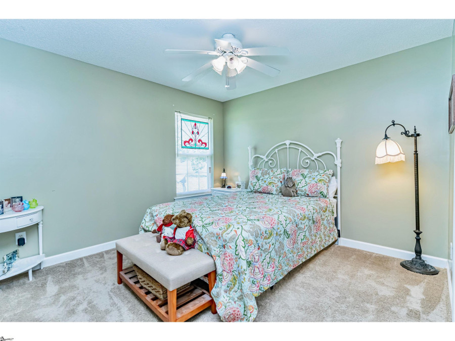 2109 Rolling Green Anderson, SC 29621