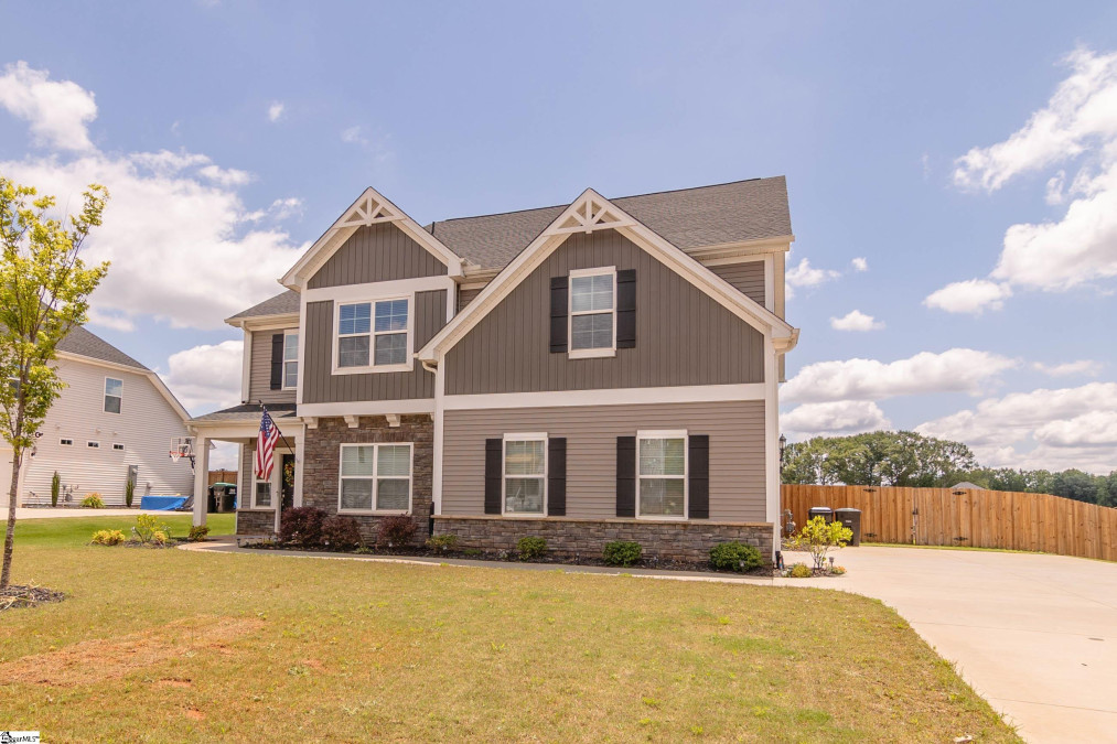 307 Valley Oak Belton, SC 29627