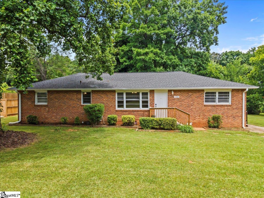 1000 Old Greenville Spartanburg, SC 29301