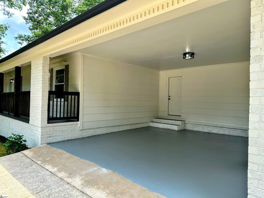 3 Diby  Greenville, SC 29609