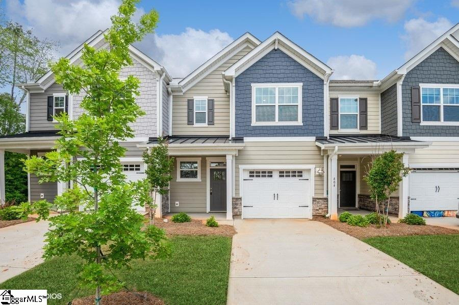 406 Rosser  Travelers Rest, SC 29690