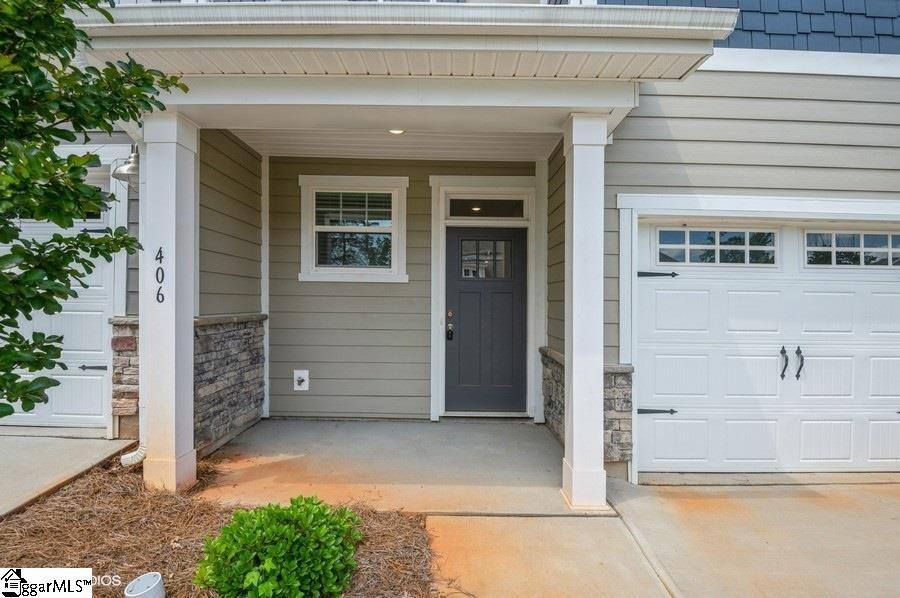 406 Rosser  Travelers Rest, SC 29690