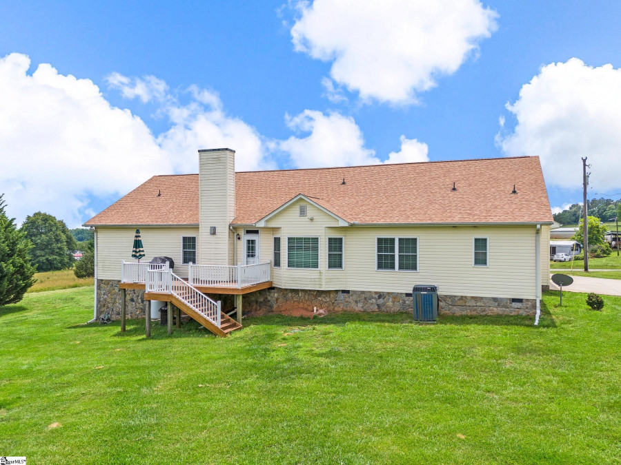 185 Little Mountain Inman, SC 29349