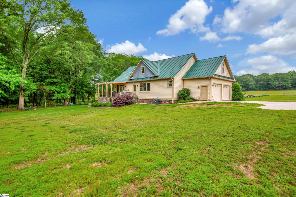 5012 Midway  Williamston, SC 29697