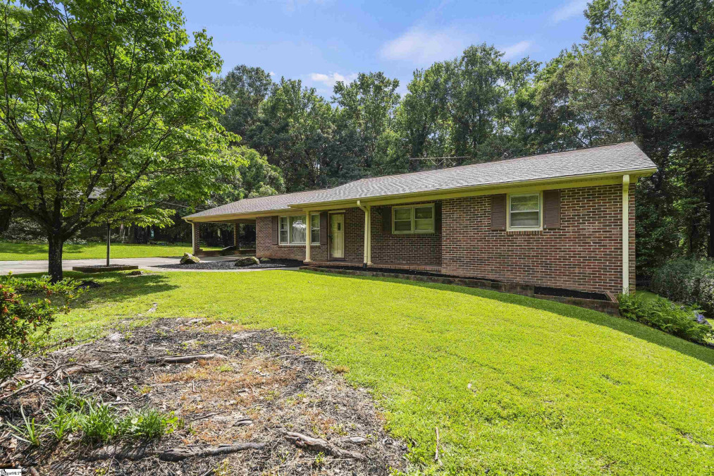 144 Maria Louisa Greenville, SC 29609