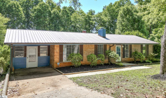 164 Ballard N Easley, SC 29640