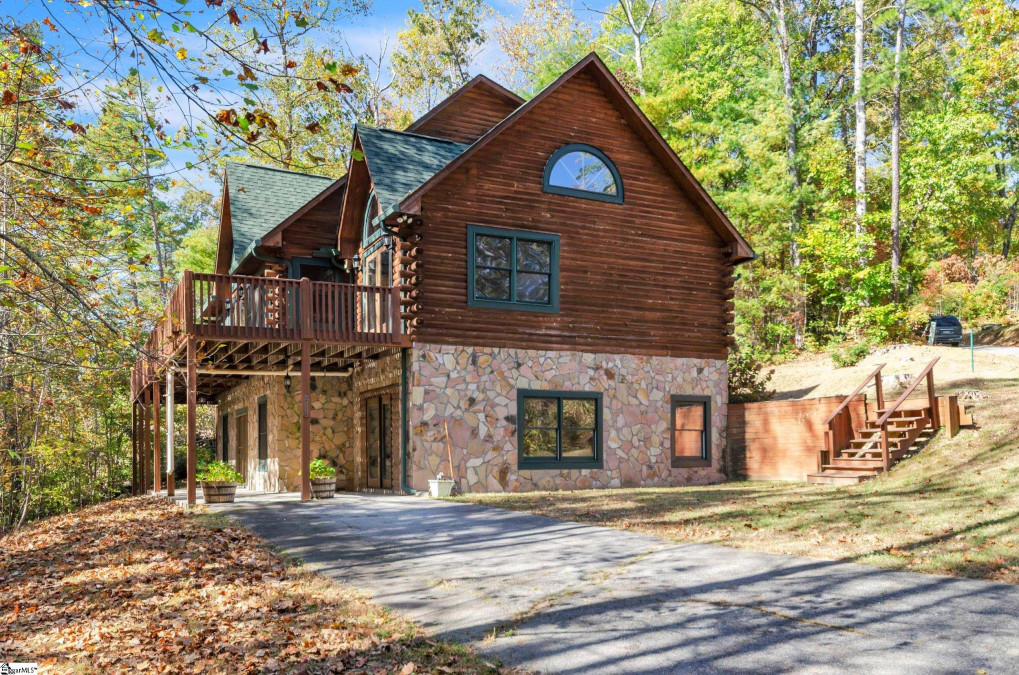 417 Whispering Falls Pickens, SC 29671