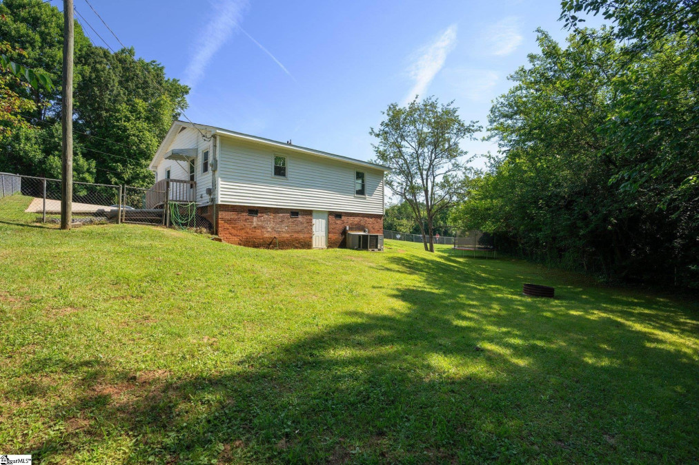 330 Sycamore  Gaffney, SC 29340