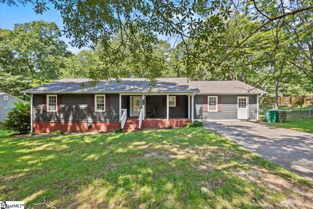 112 Madora  Spartanburg, SC 29306