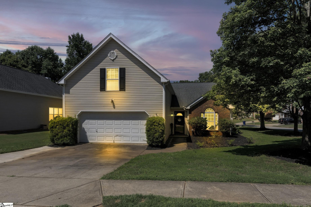 229 Stapleford Pk Greenville, SC 29607