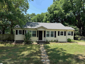 201 Hillside  Anderson, SC 29625