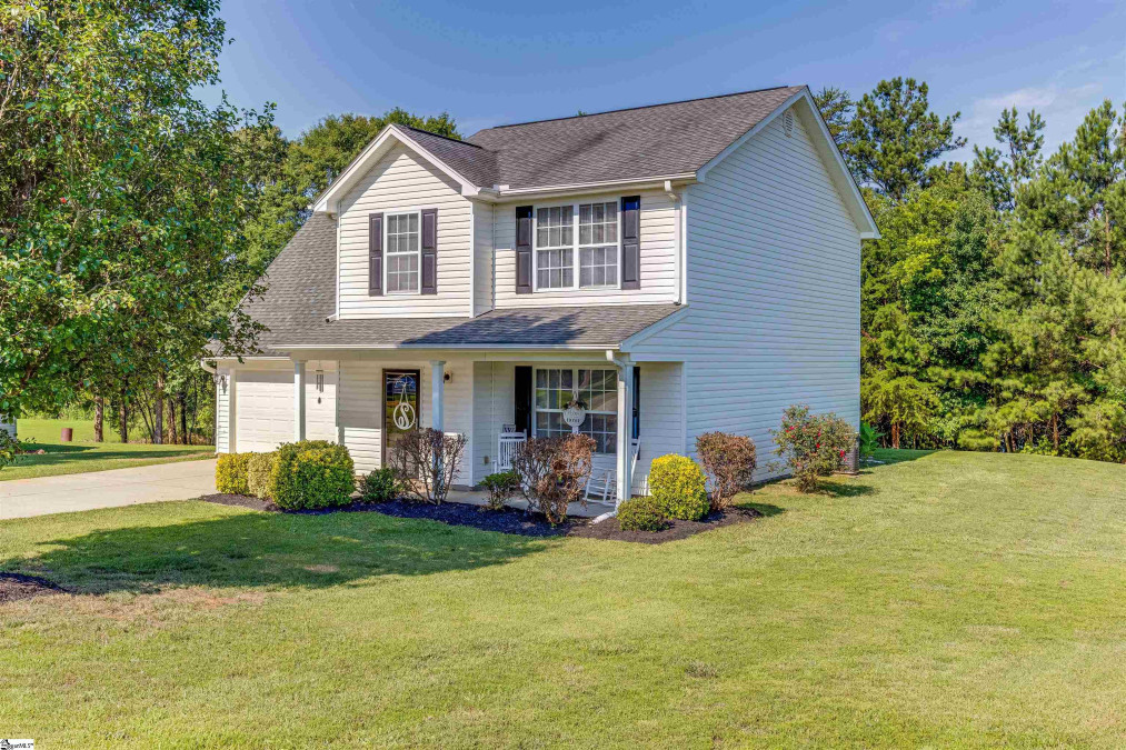 102 Lochenshire  Belton, SC 29627