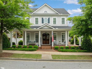 33 Hollingsworth  Greenville, SC 29607