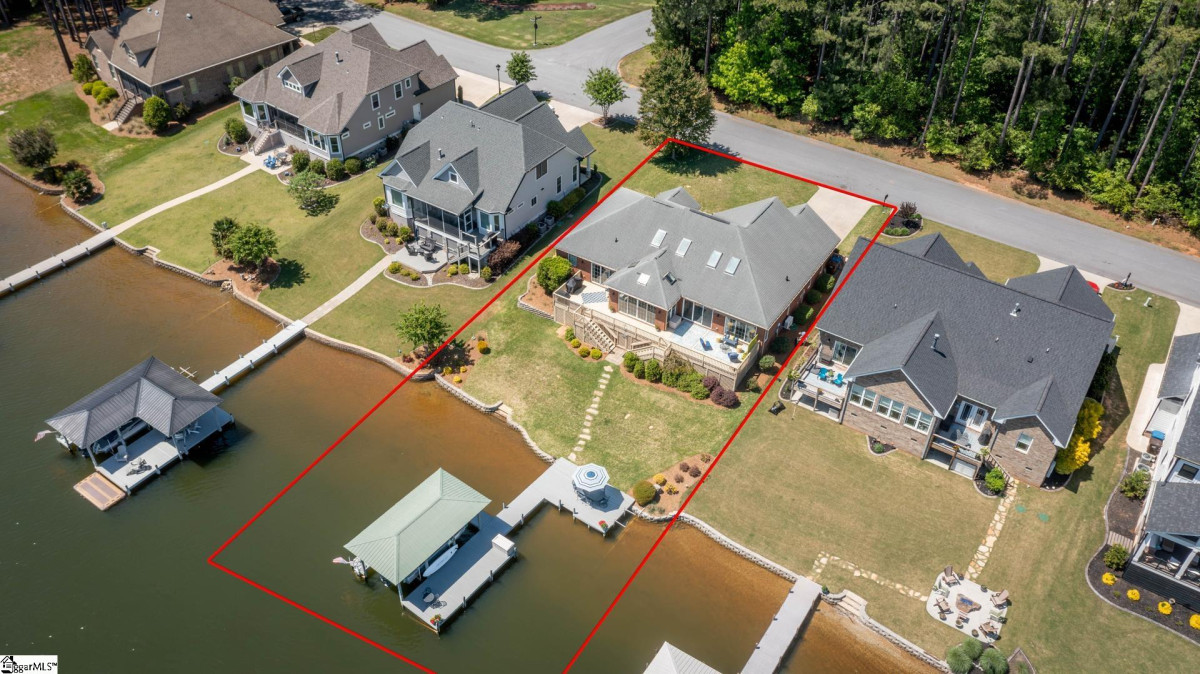 404 Nautical  Greenwood, SC 29653