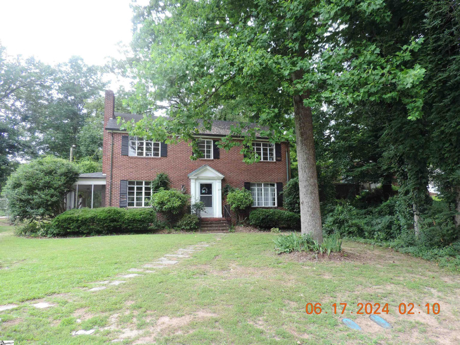 209 Park  Union, SC 29379