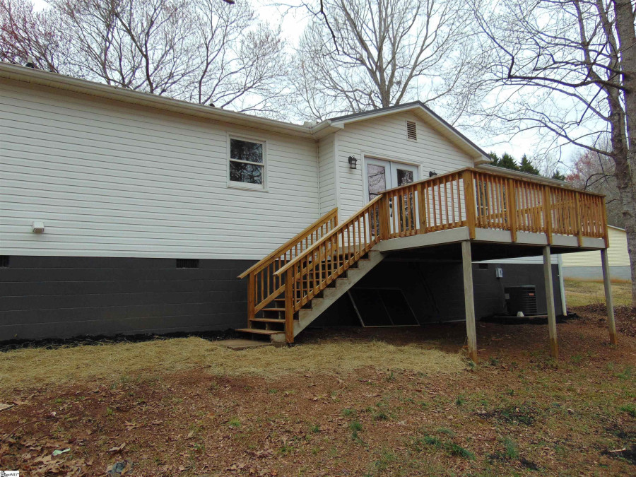 113 View Pl Easley, SC 29640