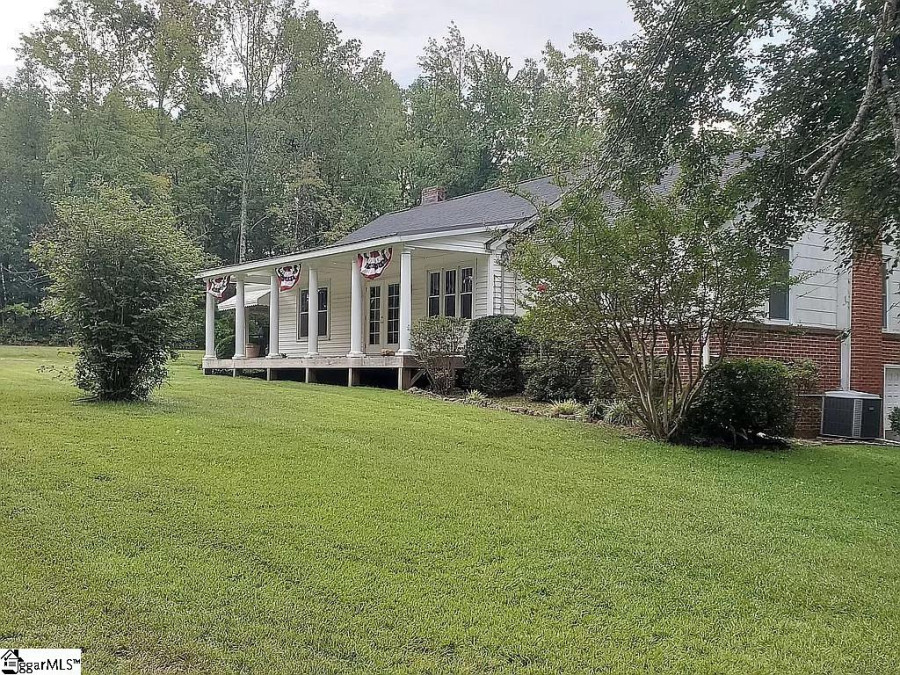 5705 State Pk Travelers Rest, SC 29690