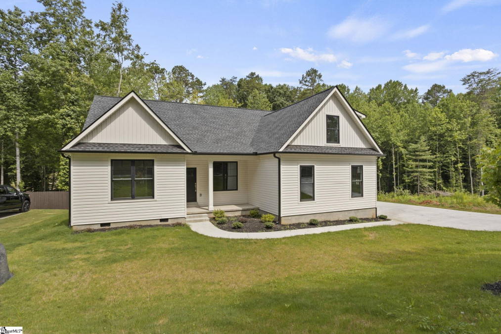 35 Duncan  Travelers Rest, SC 29690