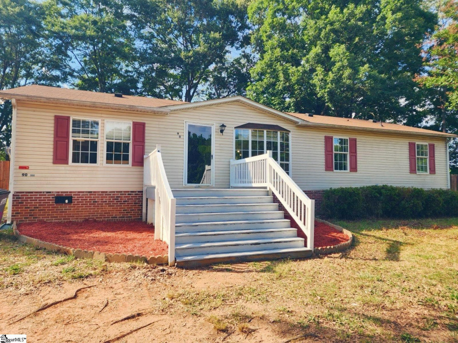 90 Berry  Greenville, SC 29617