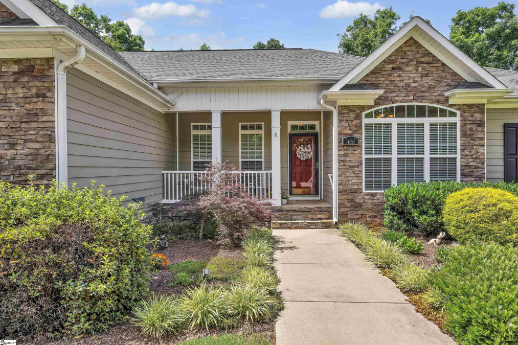 1665 Casey Creek Chesnee, SC 29323