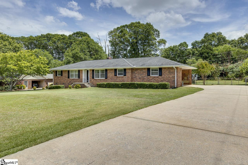 102 Green Forest Anderson, SC 29625