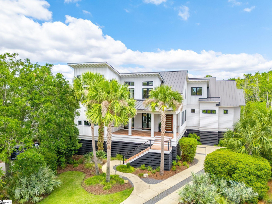 831 Bridge Point Mount Pleasant, SC 29464