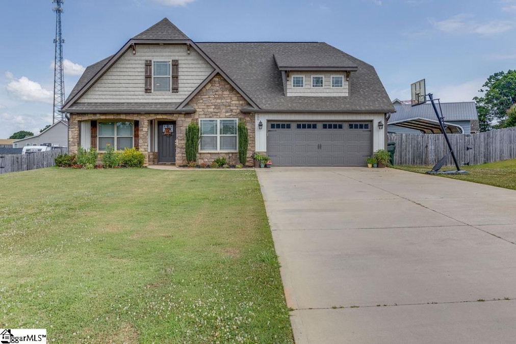 900 Grand Cy Inman, SC 29349