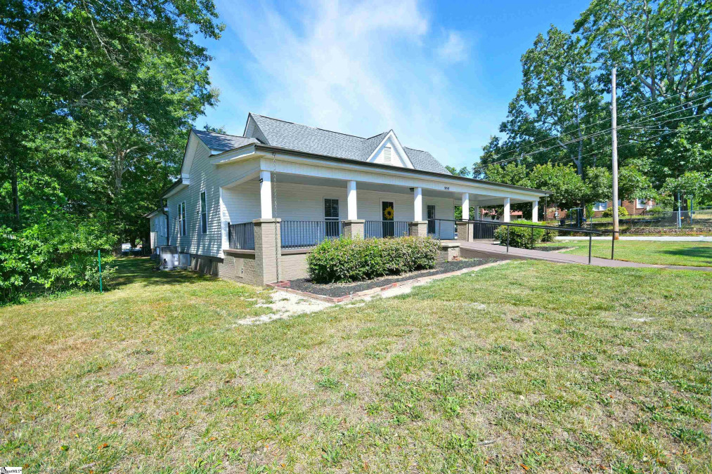 300 5th S Easley, SC 29640
