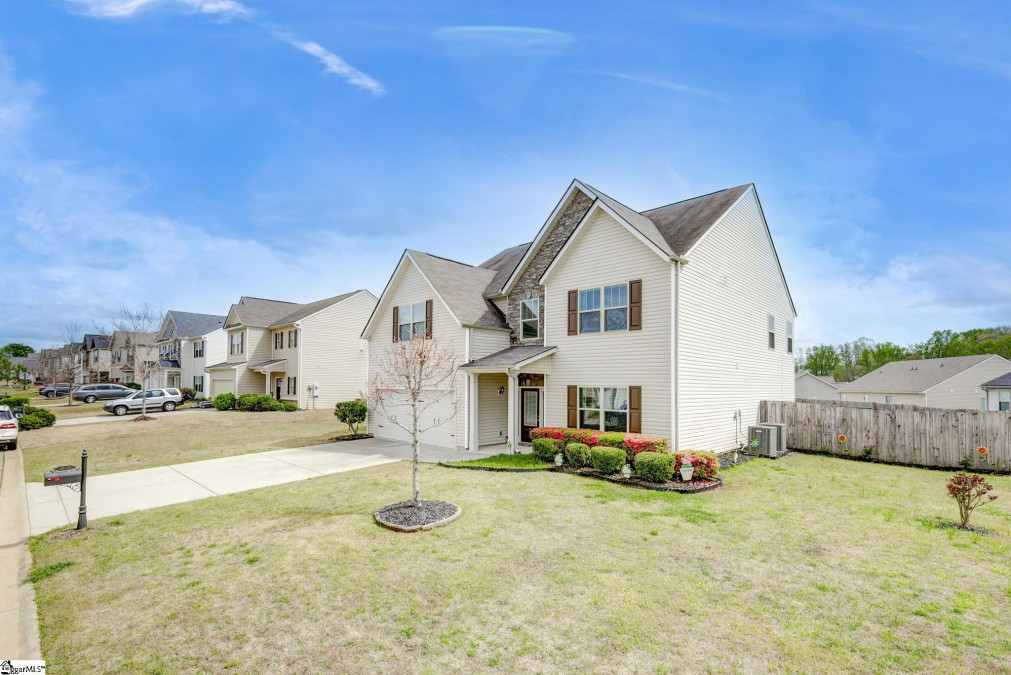 891 Wild Orchard Woodruff, SC 29388